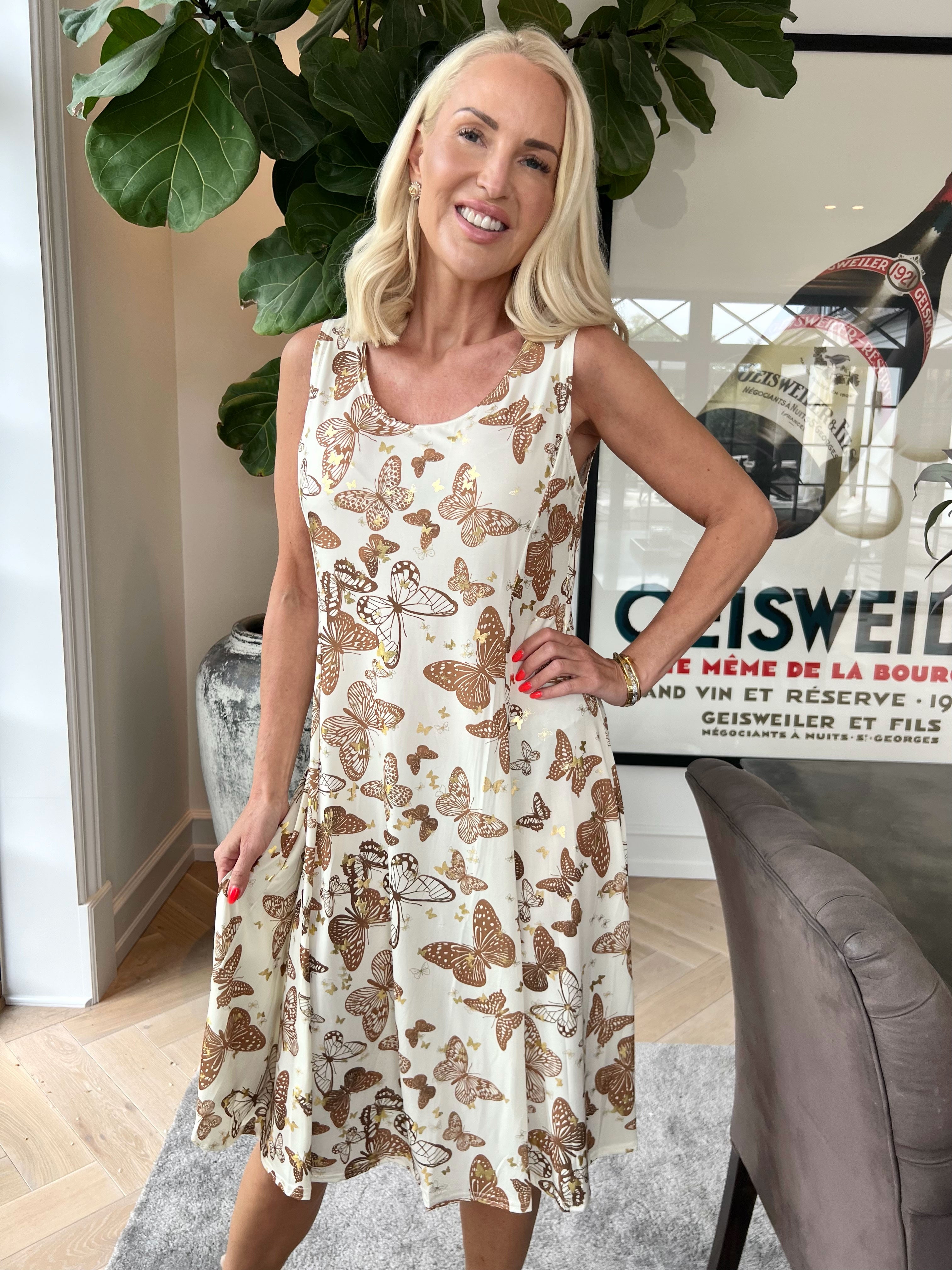 Maj Butterfly - Elastisk sommerkjole i a-facon med sommerfugleprint